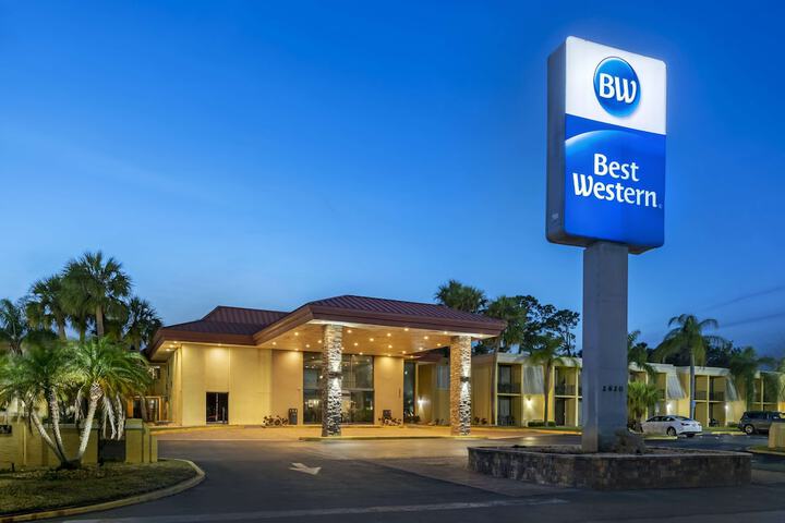 Hotel 3 of 23