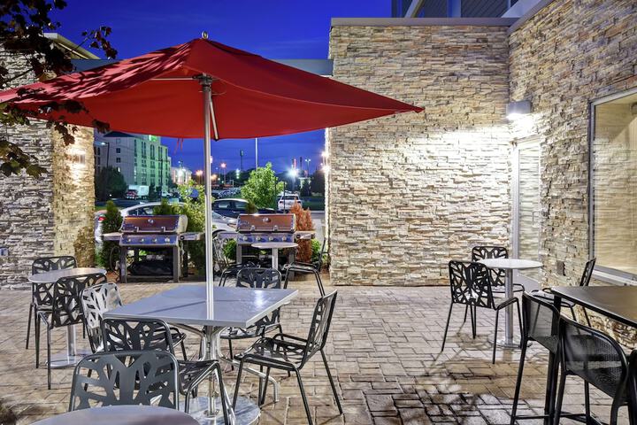 Terrace/Patio 42 of 45
