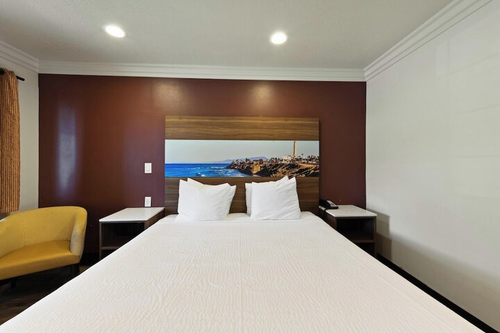 Room 14 of 43