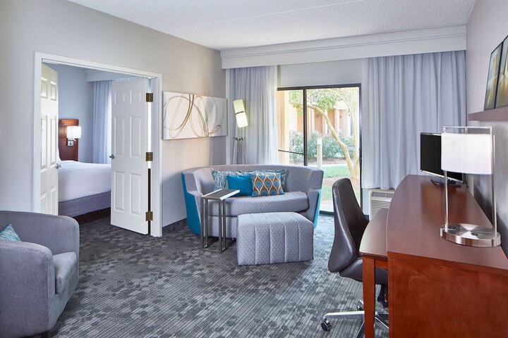 Sonesta Select Raleigh Durham Airport Morrisville