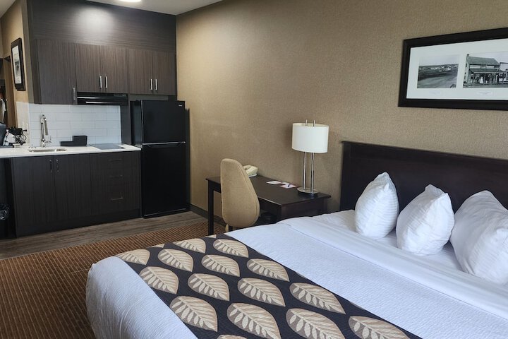 The Kanata Inn Fort Saskatchewan