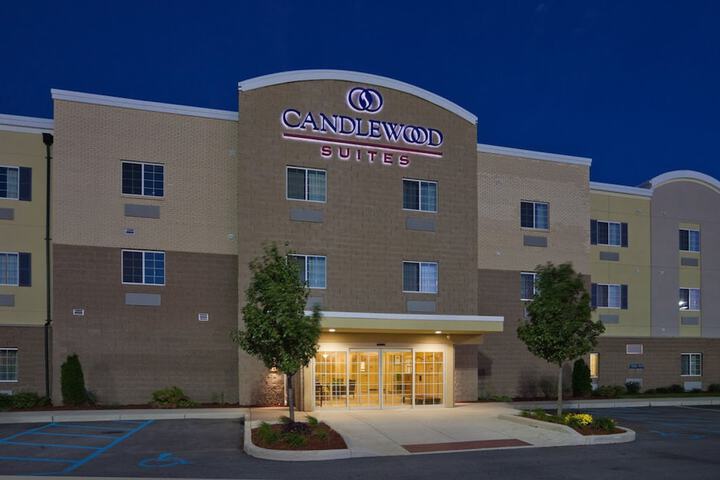 Hotel 5 of 37