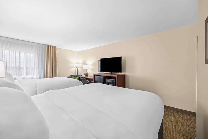 Room 35 of 72