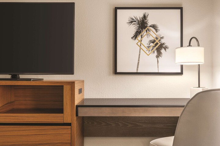 Room 35 of 56