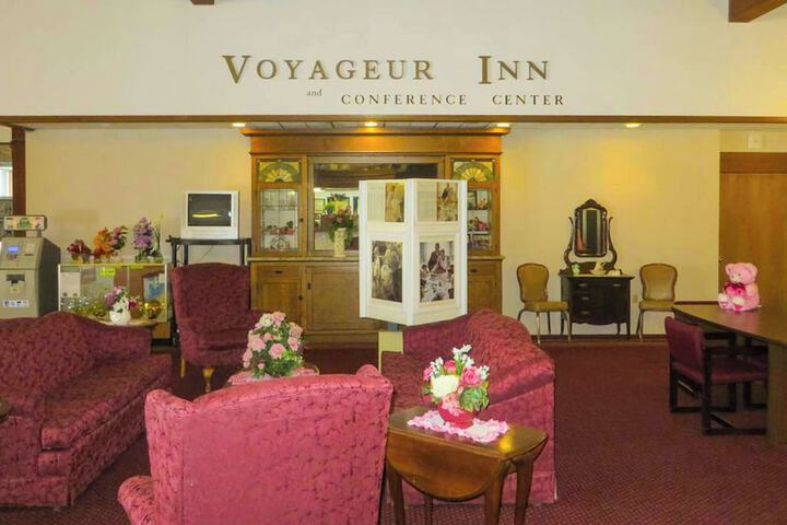 Voyageur Inn and Conference Center