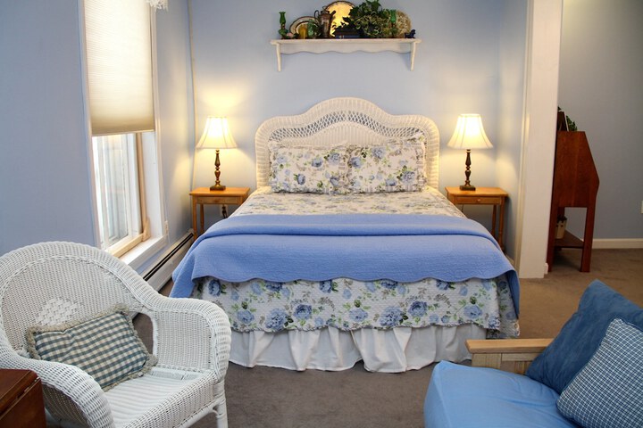 Room 32 of 85