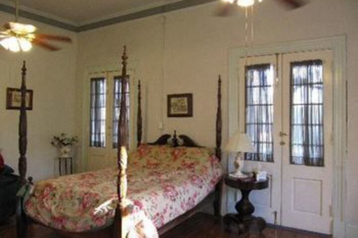 The Old Castillo Bed and Breakfast