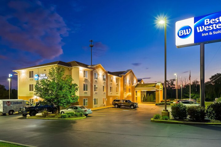 Hotel 2 of 23