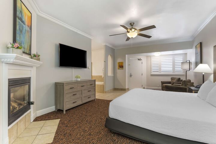 Room 34 of 45