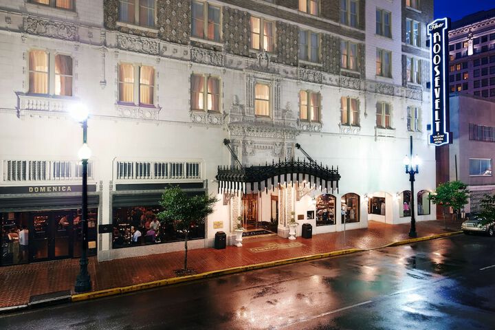 Hotel 4 of 259