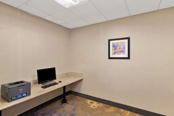 Business Center 49 of 49