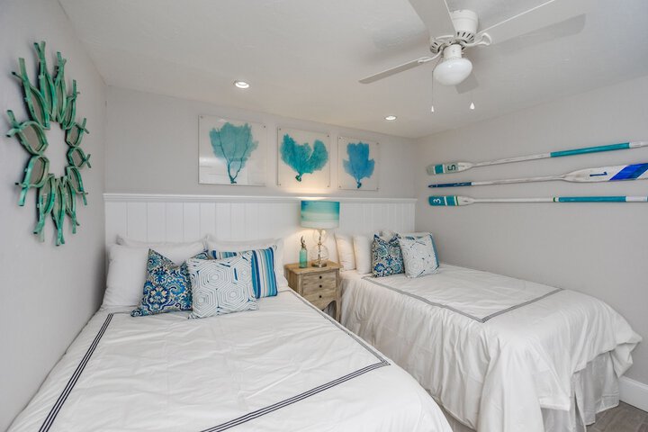 Room 213 of 290