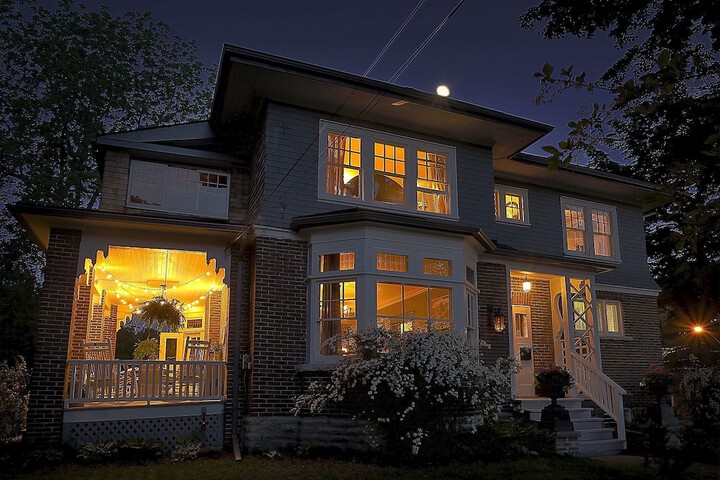 The Captains House B & B