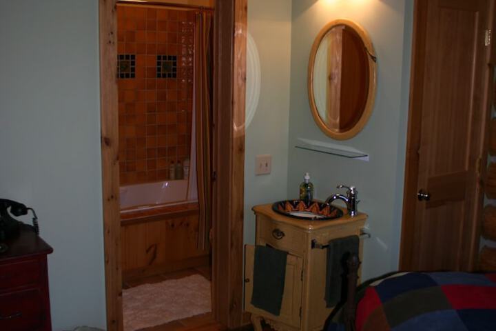 Room 16 of 35