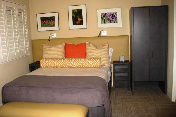 Calistoga Spa Hot Springs - Authentic Hot Springs Spa & Resort