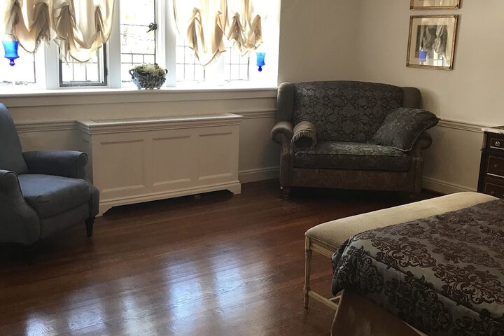 Room 43 of 98