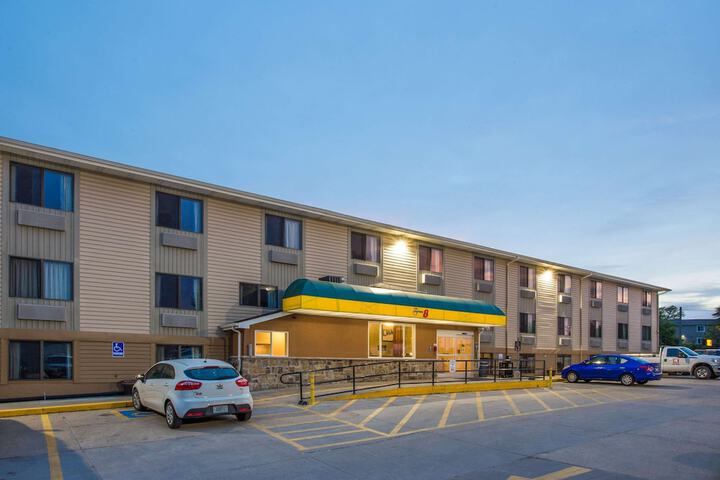 Hotel 2 of 16