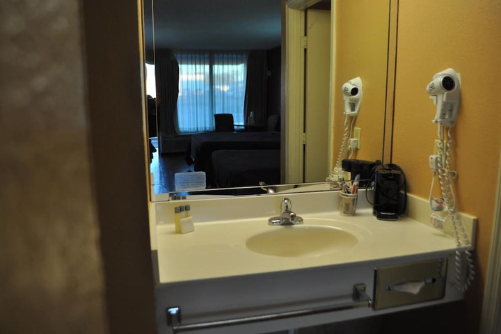 Room 20 of 41