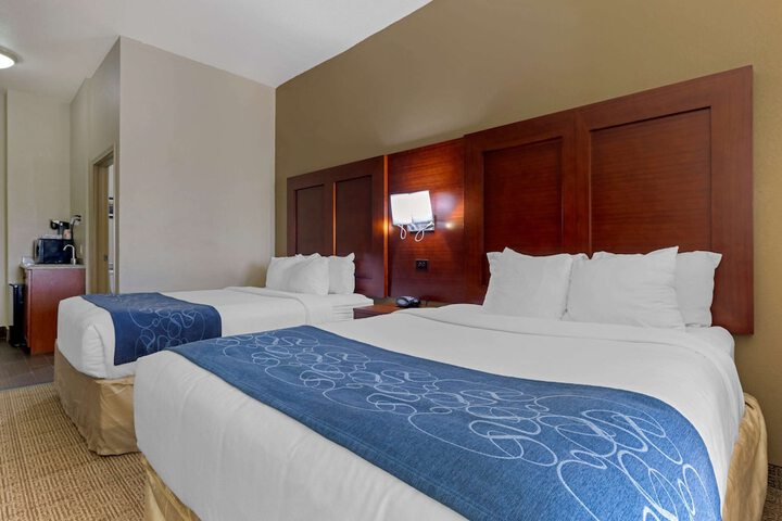 Room 16 of 31