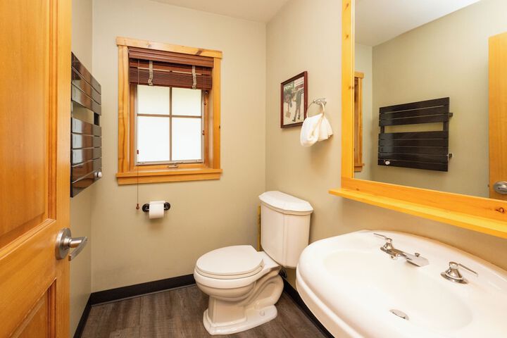 Sleeping Lady Mountain Resort & Spa
