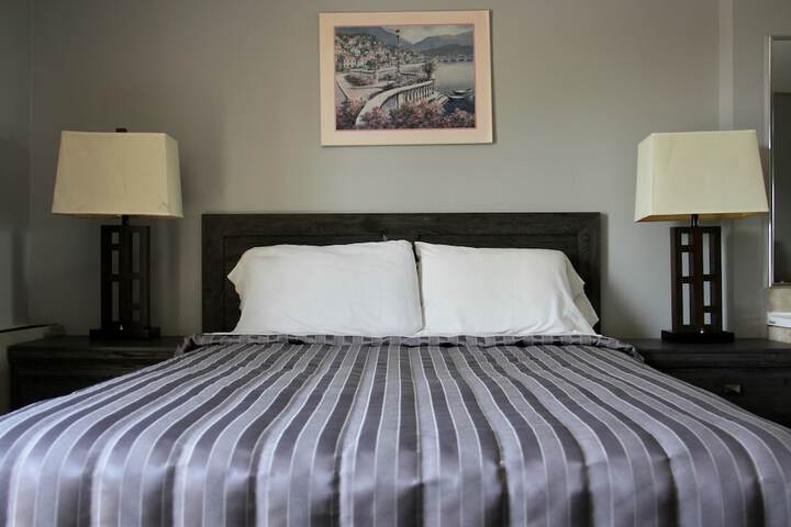 Room 3 of 17