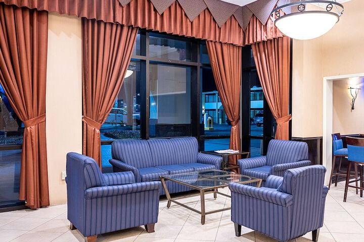 Emerald Beach Hotel
