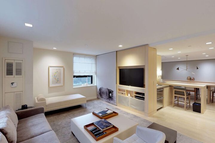 Room 56 of 124