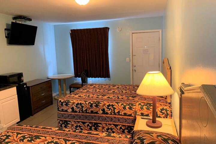 Room 22 of 25