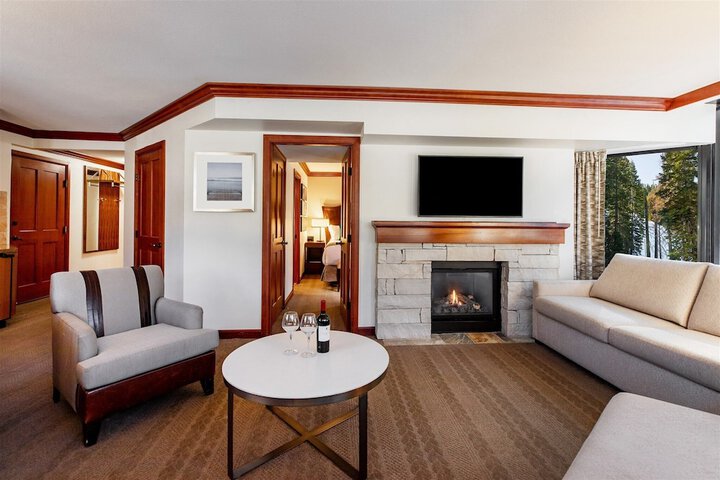 Everline Resort and Spa Lake Tahoe