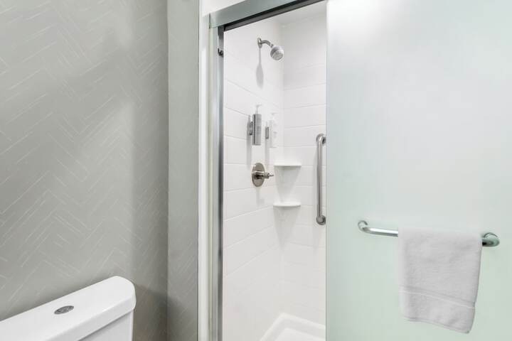 Home2 Suites by Hilton Dallas Grand Prairie