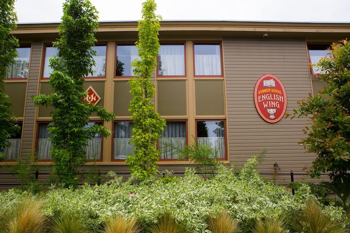 Hotel 2 of 74