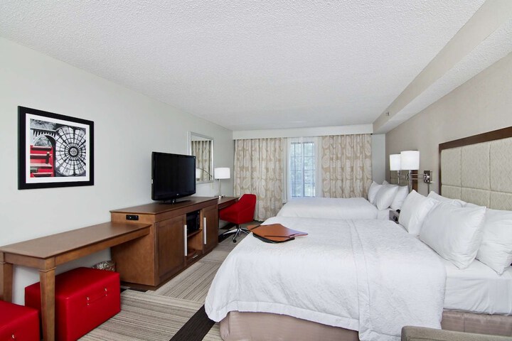 Room 34 of 52