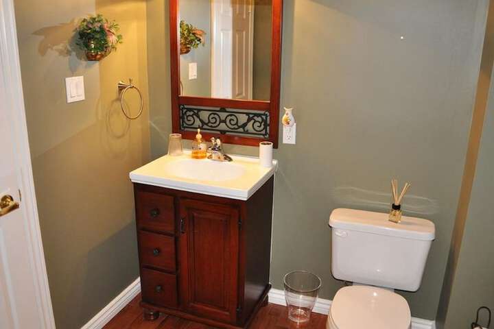 Room 18 of 22