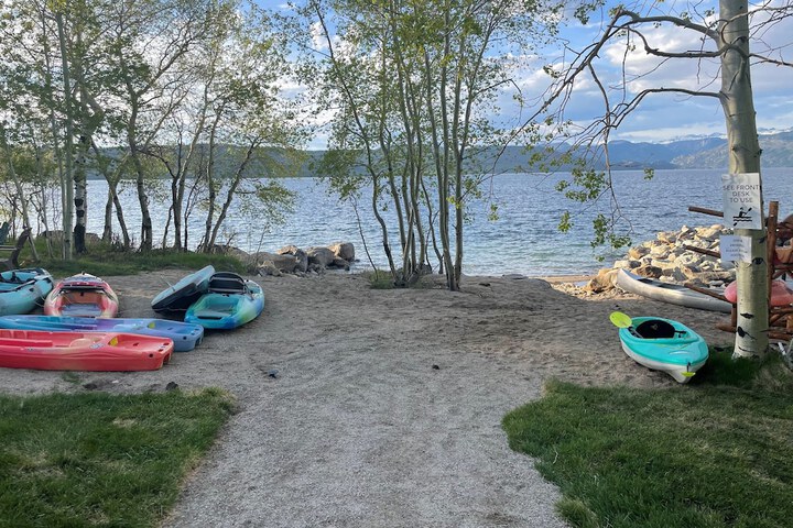Lakeside Lodge Resort & Marina