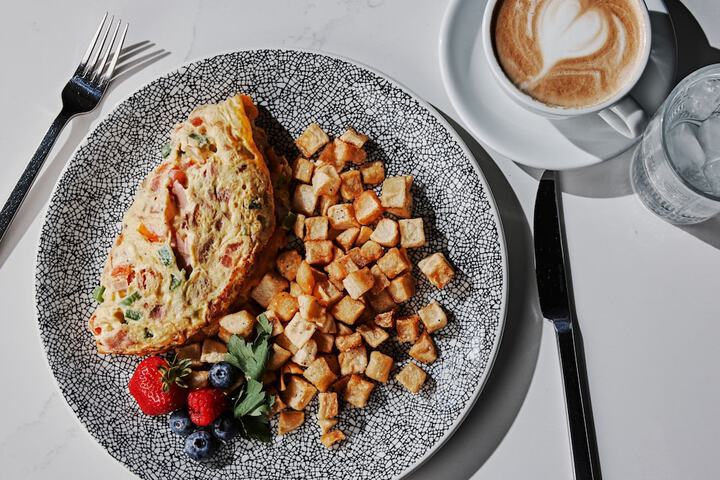 Breakfast/Coffee Service 101 of 118