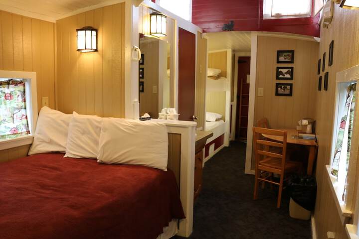 Room 49 of 74