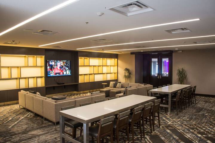 Hotel Interior 11 of 56