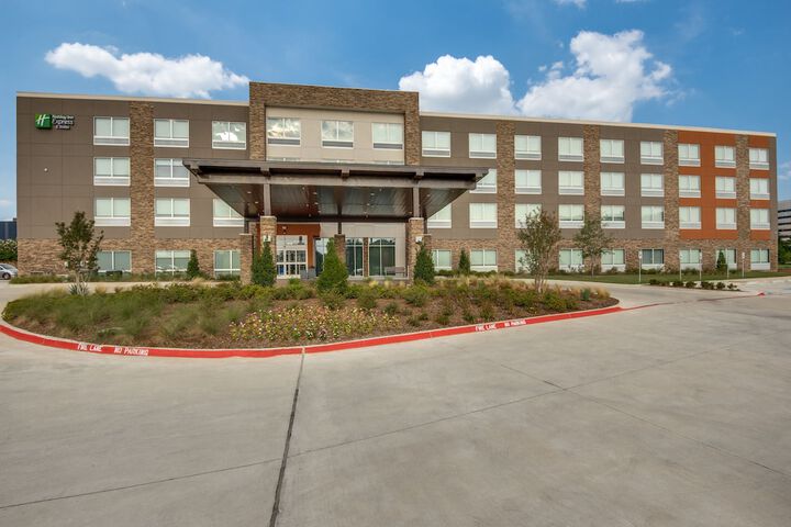 Hotel 6 of 52