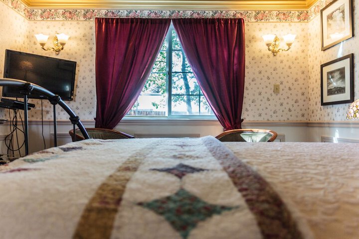 Room 16 of 223