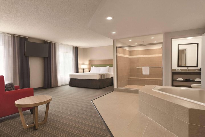 Country Inn & Suites by Radisson Raleigh-Durham Airport, NC