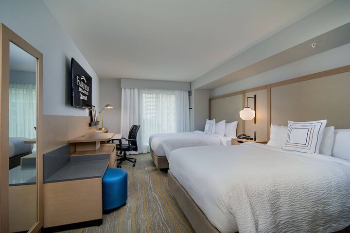 Room 14 of 36