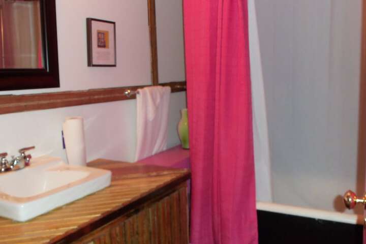 Room 25 of 80