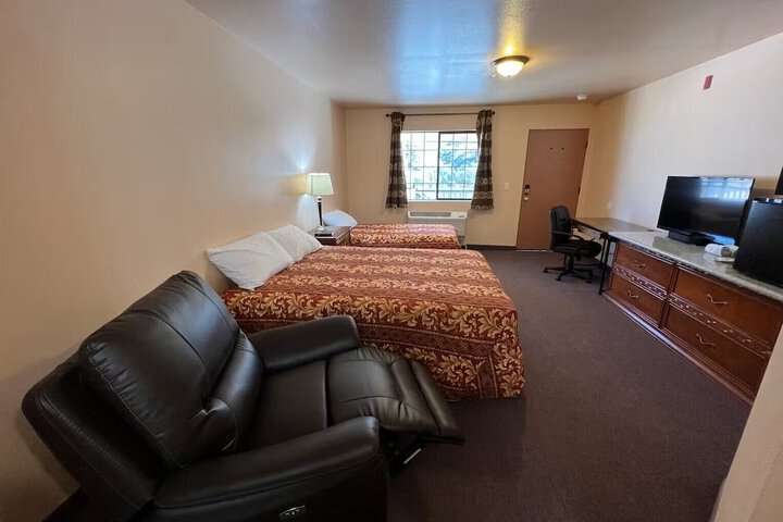 Room 47 of 61