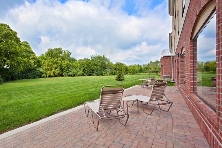 Holiday Inn Express Hotels and Suites Dayton North Tipp City by IHG