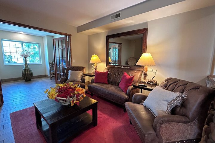 Hotel Interior 11 of 41