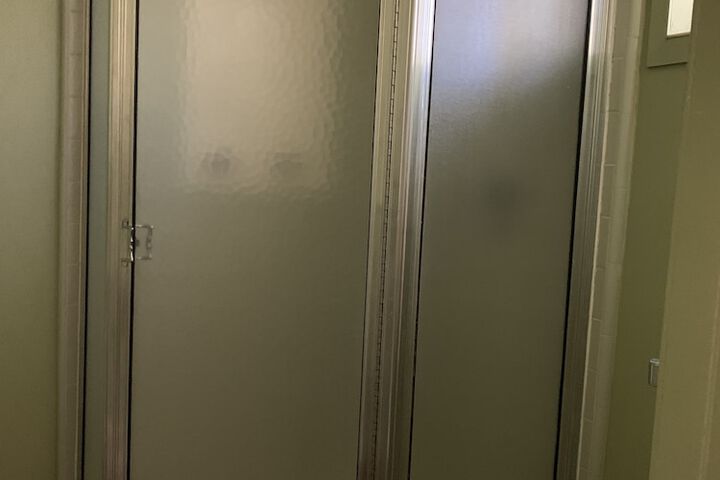 Room 30 of 37