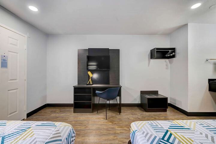 Room 30 of 59
