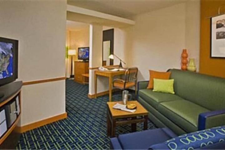 Fairfield Inn & Suites Tulsa South Medical District