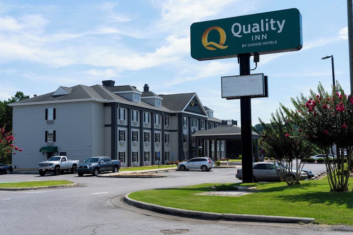 Quality Inn Rome South