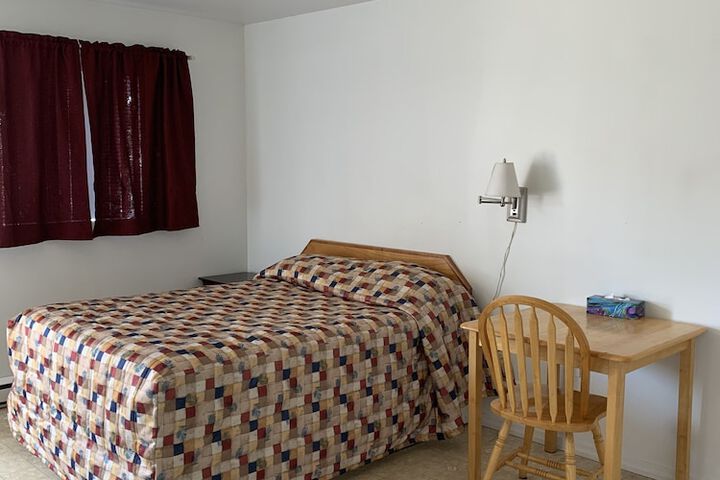 Room 14 of 25